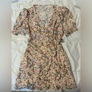 Francesca’s pink floral wrap dress - new with tags